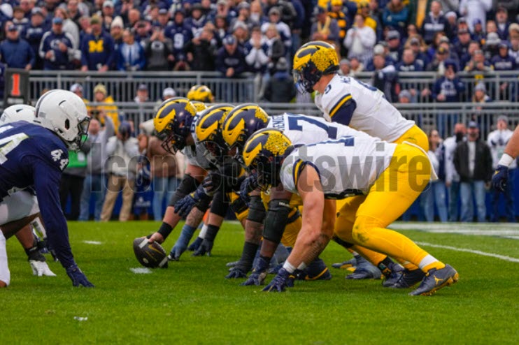 Line of scrimmage in Michigan at Penn State 2023